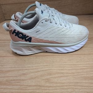 Hoka One One
